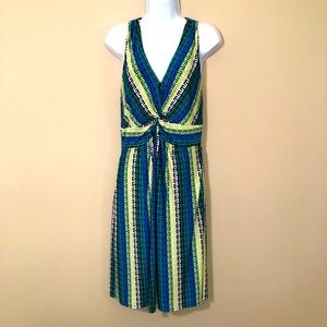 Laundry by Shelli Segal v-neck sleeveless dress